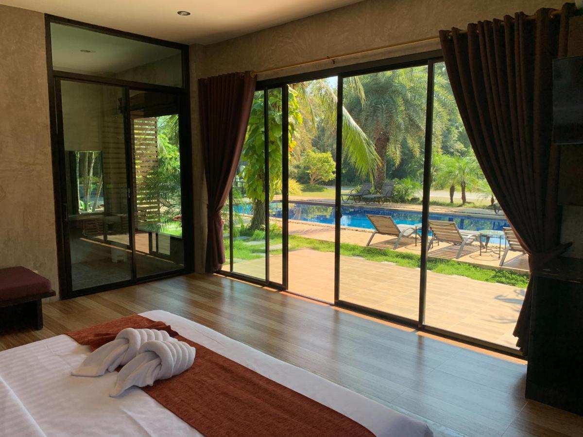 Chill Villa Ban Pak Nam Pran Exterior photo